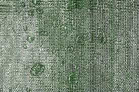 O abrigo da rede de sombra à prova d'água pode chuva?